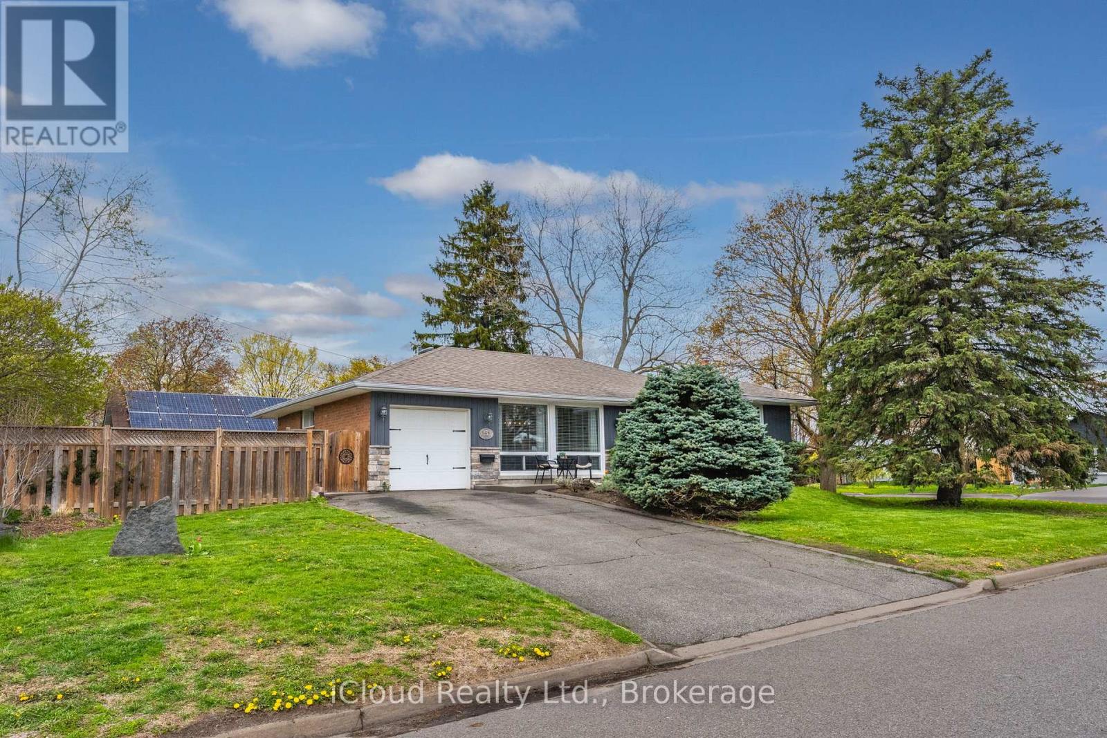 146 Wynford Place, Halton Hills, Ontario  L7J 2L5 - Photo 3 - W13115222