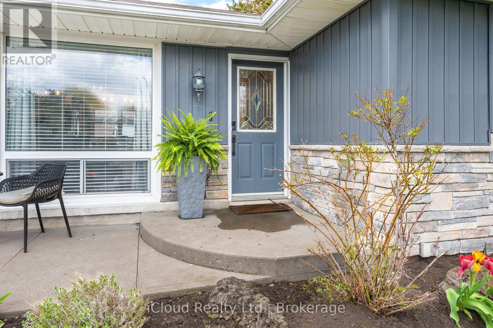 146 Wynford Place, Halton Hills, Ontario  L7J 2L5 - Photo 8 - W13115222