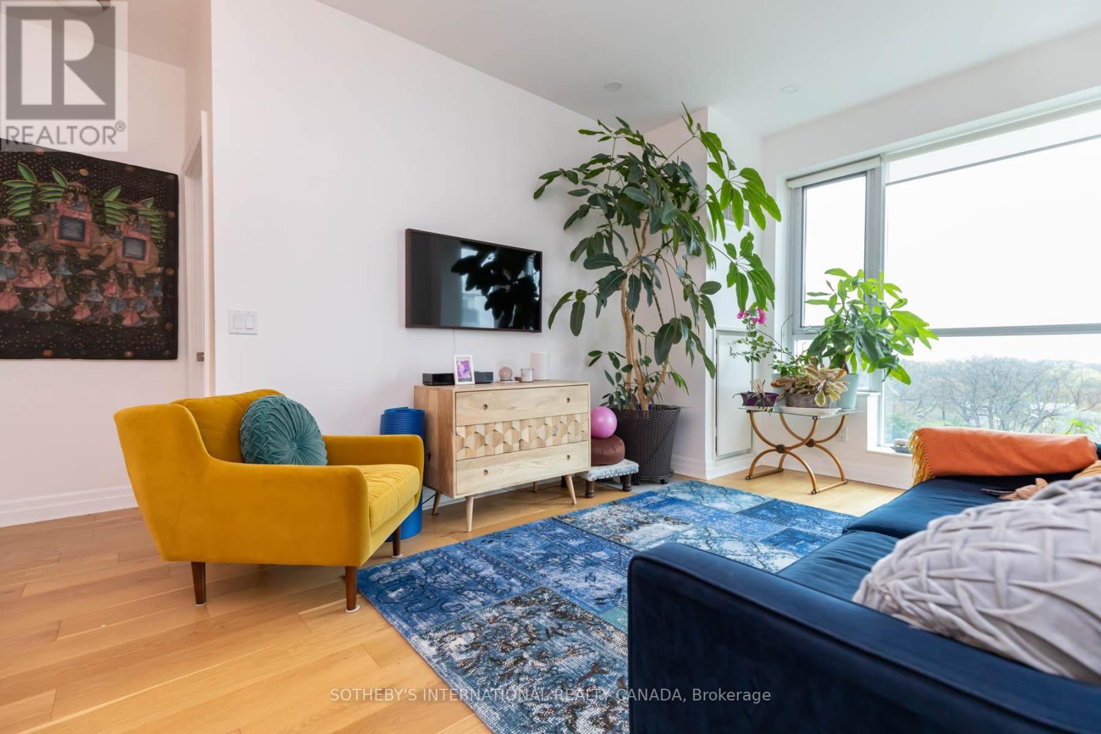 713 - 20 Gothic Avenue, Toronto, Ontario  M6P 1T5 - Photo 5 - W13115260