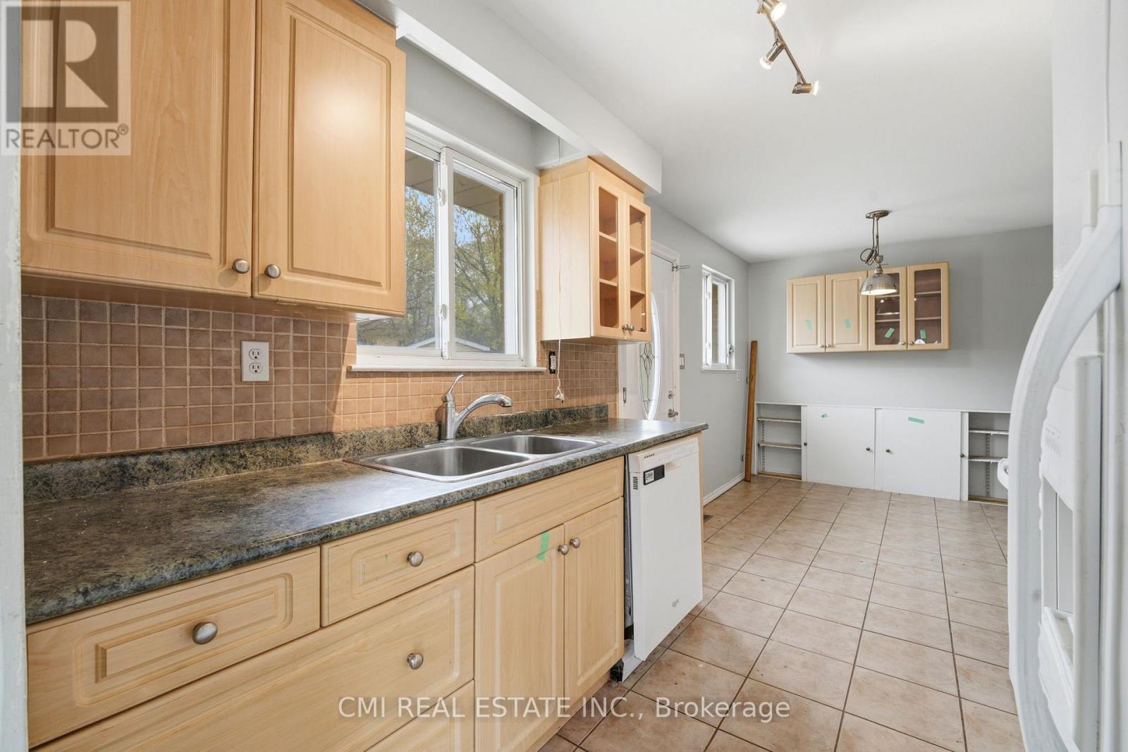 418 Ginger Downs, Mississauga, Ontario  L5A 3A7 - Photo 12 - W13115286