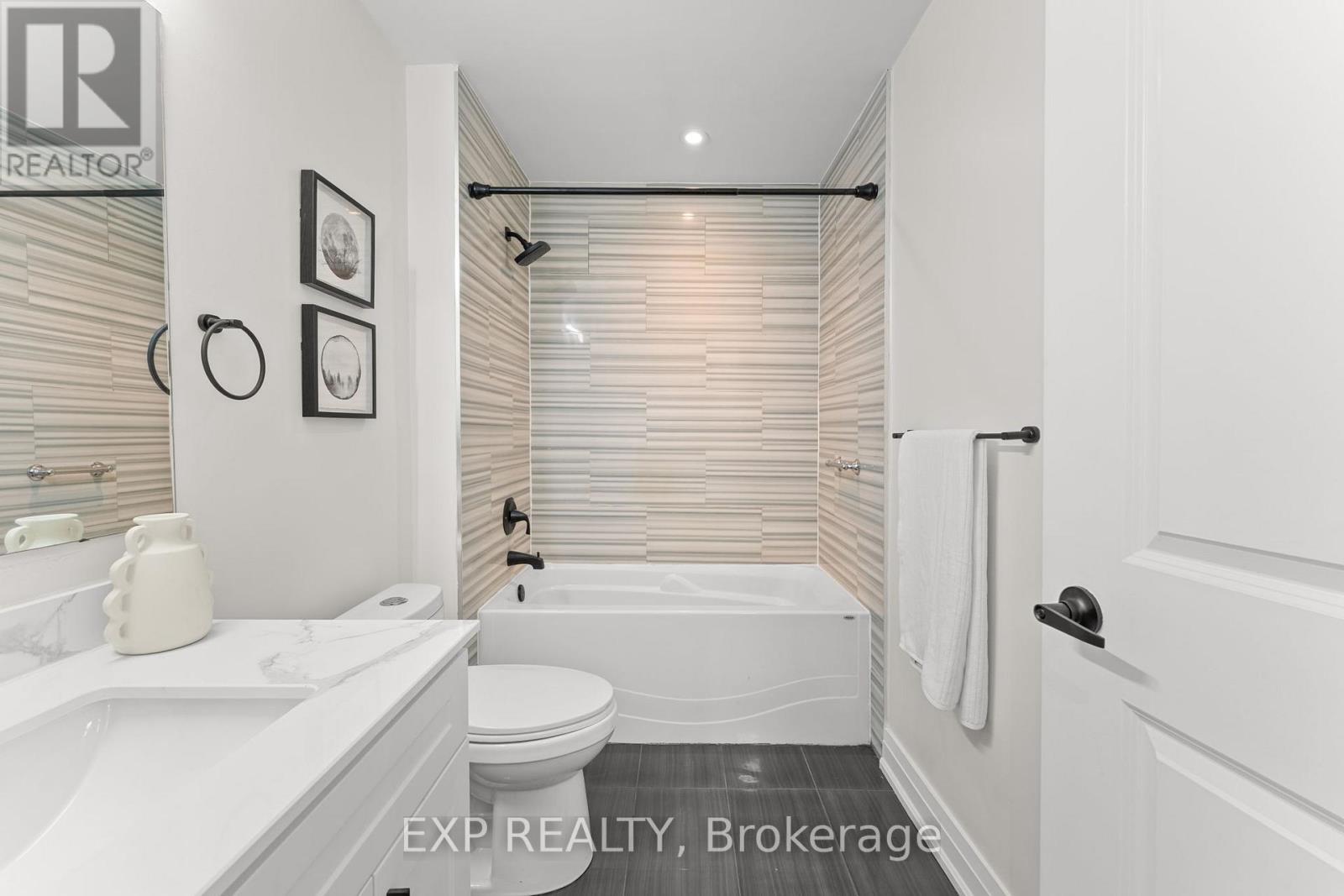 17 Harrison Avenue, Mississauga, Ontario  L5H 2N8 - Photo 27 - W13115312