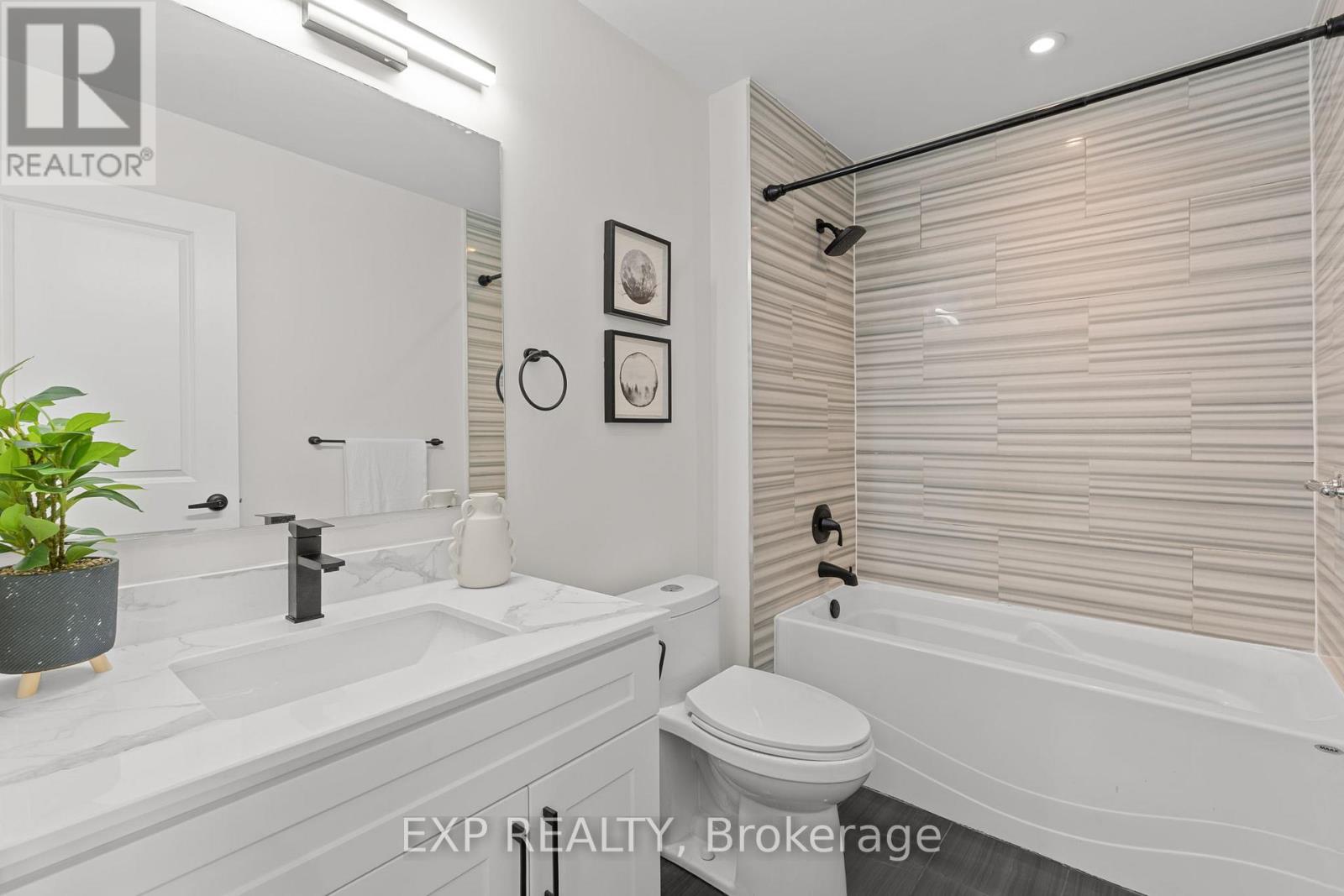 17 Harrison Avenue, Mississauga, Ontario  L5H 2N8 - Photo 28 - W13115312