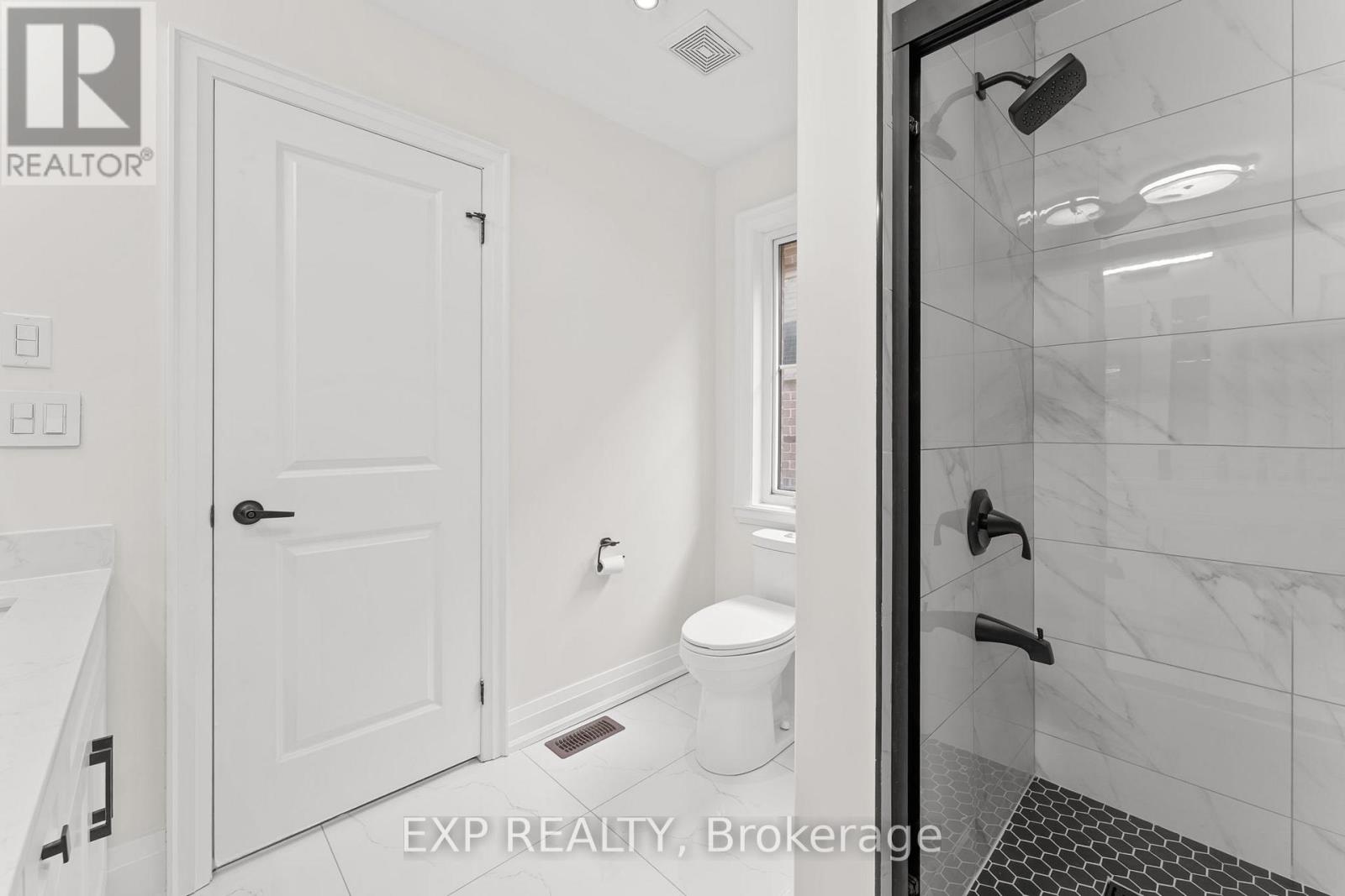 17 Harrison Avenue, Mississauga, Ontario  L5H 2N8 - Photo 35 - W13115312