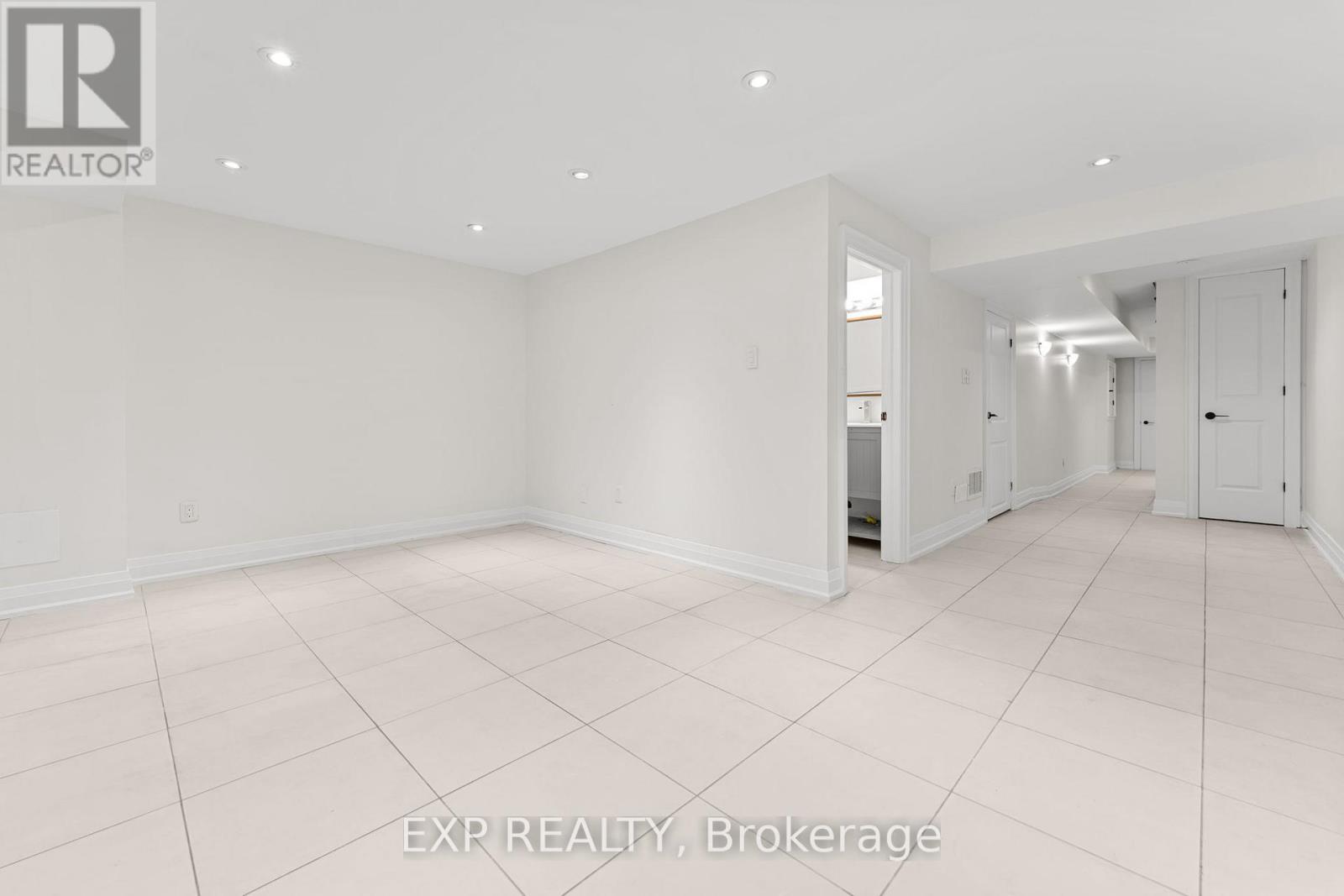 17 Harrison Avenue, Mississauga, Ontario  L5H 2N8 - Photo 38 - W13115312