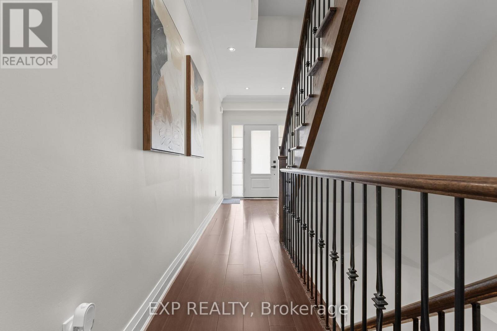 17 Harrison Avenue, Mississauga, Ontario  L5H 2N8 - Photo 6 - W13115312