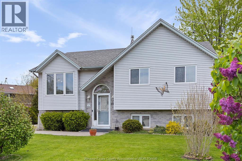 MLS# 26010847: 150 ROSEANN DRIVE, Harrow, Canada