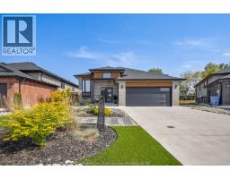 257 ROBINSON AVENUE, Essex, Ontario