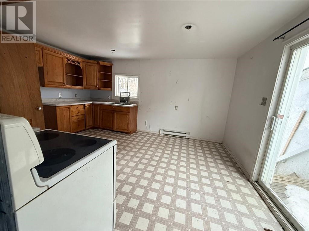 458 Melvin Avenue, Sudbury, Ontario  P3C 4X4 - Photo 3 - 2127653