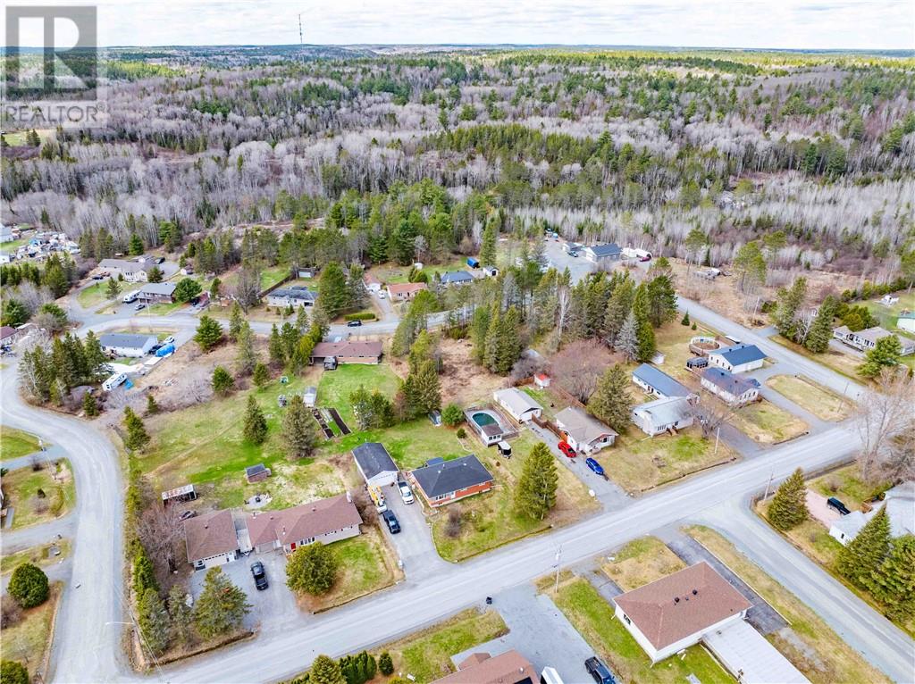 8 Spruce Street, Markstay, Ontario  P0M 2G0 - Photo 11 - 2127645