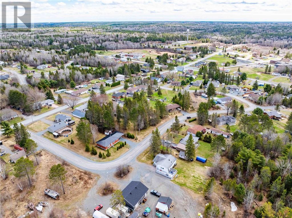 8 Spruce Street, Markstay, Ontario  P0M 2G0 - Photo 19 - 2127645