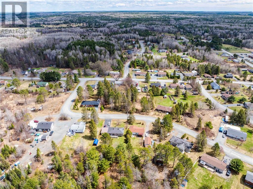 8 Spruce Street, Markstay, Ontario  P0M 2G0 - Photo 5 - 2127645