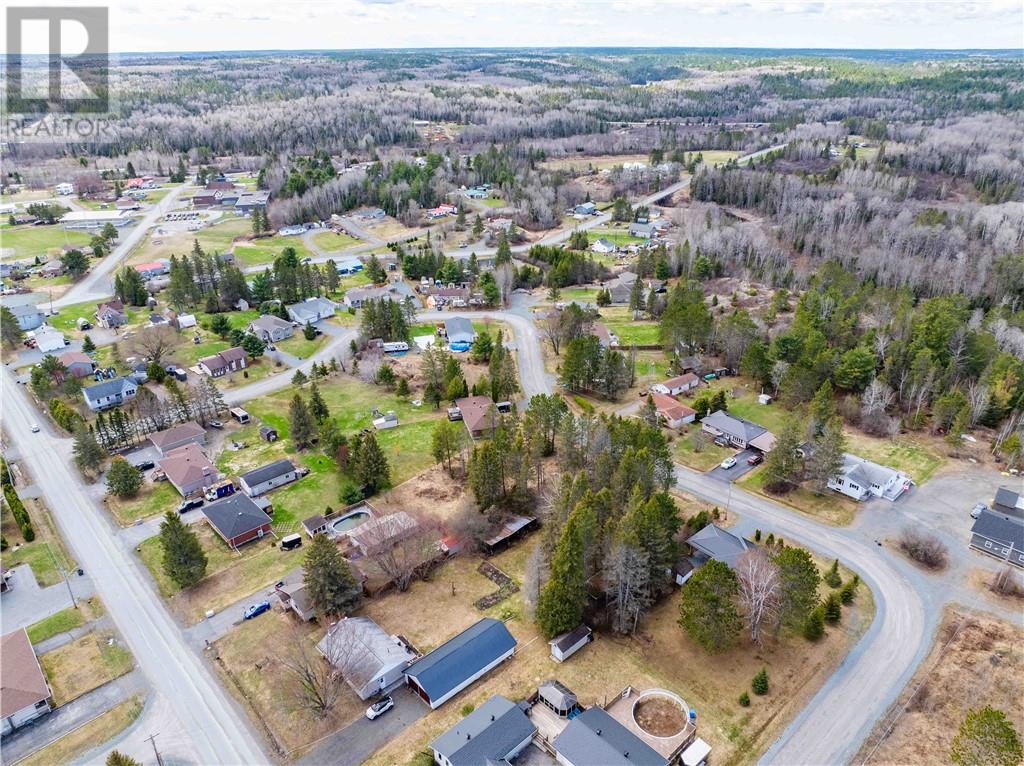8 Spruce Street, Markstay, Ontario  P0M 2G0 - Photo 7 - 2127645