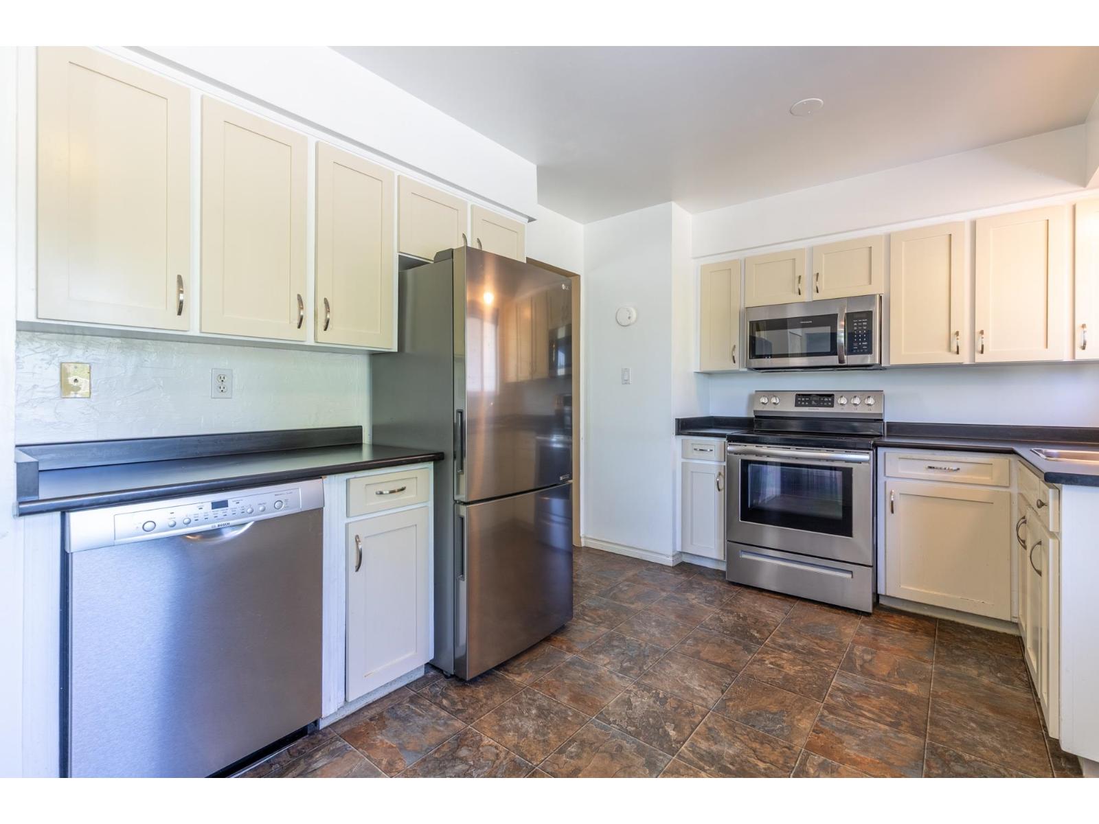 14769 110 Avenue, Surrey, British Columbia  V3R 2A9 - Photo 12 - R3120991
