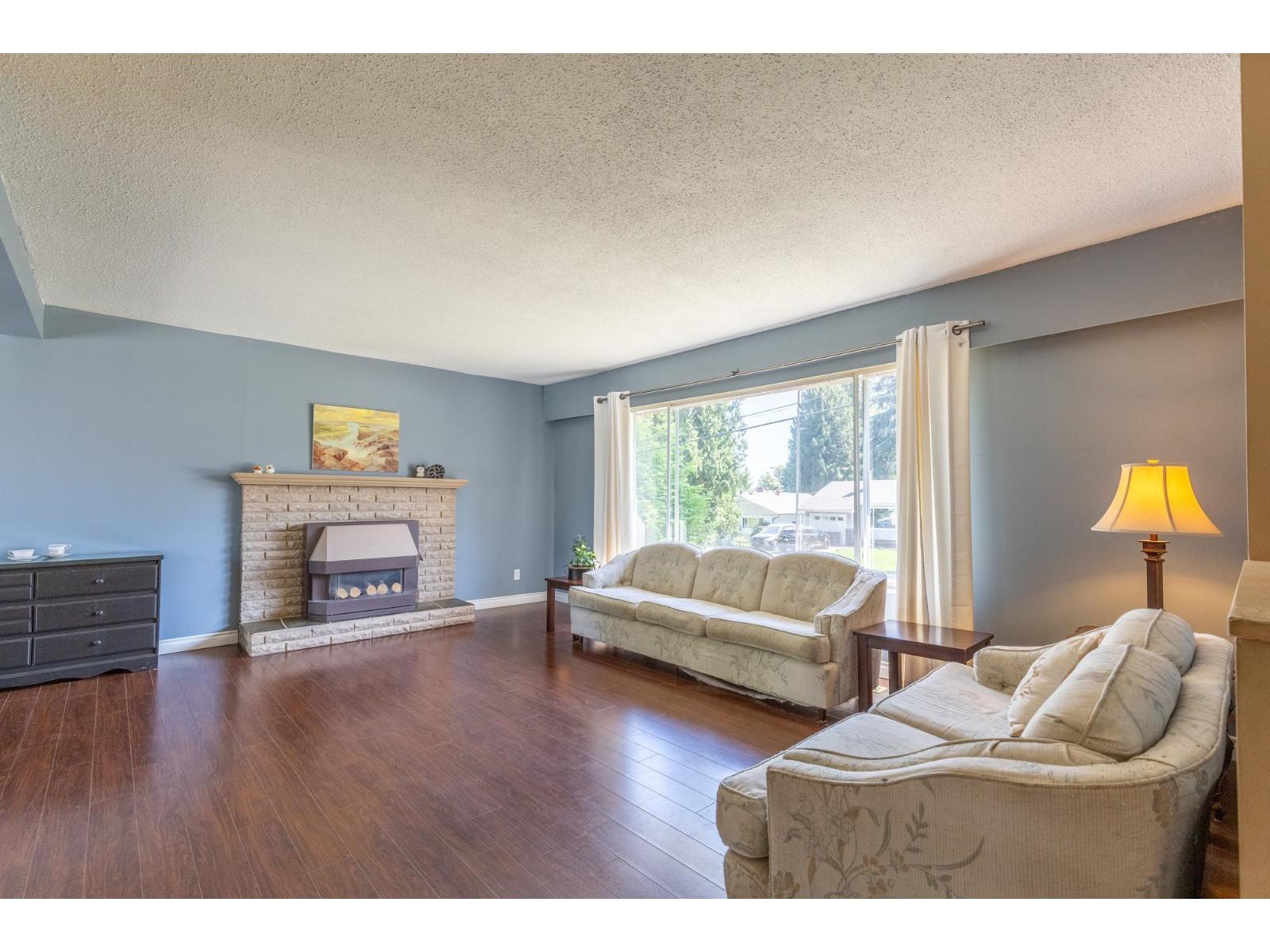 14769 110 Avenue, Surrey, British Columbia  V3R 2A9 - Photo 4 - R3120991