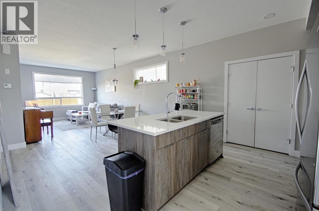 963 Miners Boulevard W, Lethbridge, Alberta  T1J 5T8 - Photo 5 - A2310299