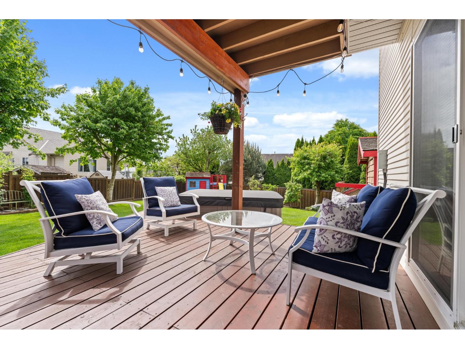 8262 Wharton Place, Mission, British Columbia  V2V 7A4 - Photo 34 - R3121811