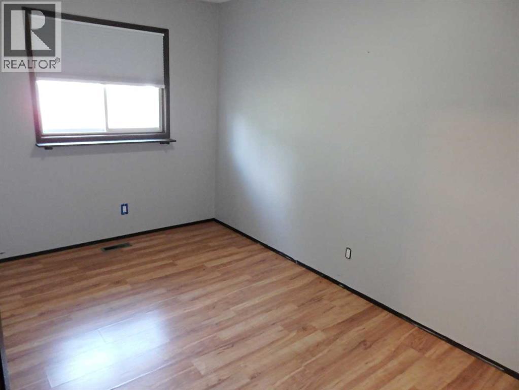 4800 Airport Drive, Vermilion, Alberta  T9X 1P2 - Photo 14 - A2307000