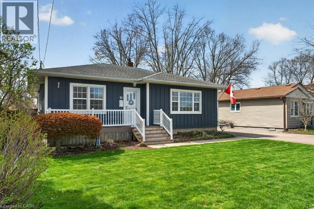 34 Admiral Road, St. Catharines, Ontario  L2P 1G6 - Photo 2 - 40822772