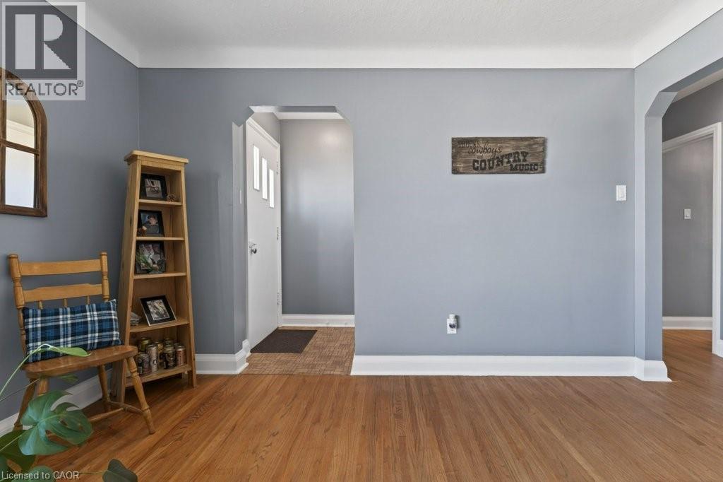 34 Admiral Road, St. Catharines, Ontario  L2P 1G6 - Photo 6 - 40822772