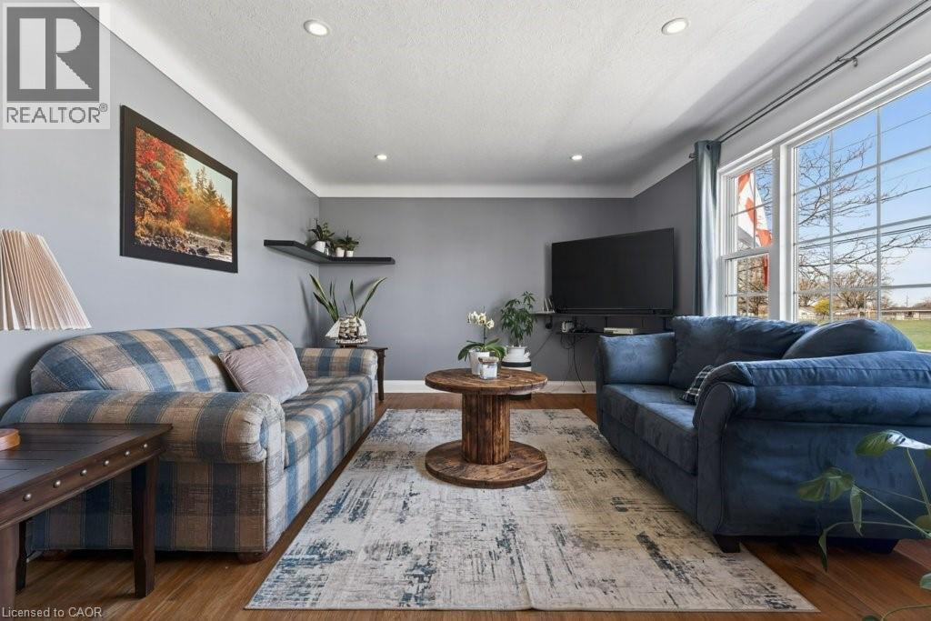 34 Admiral Road, St. Catharines, Ontario  L2P 1G6 - Photo 8 - 40822772