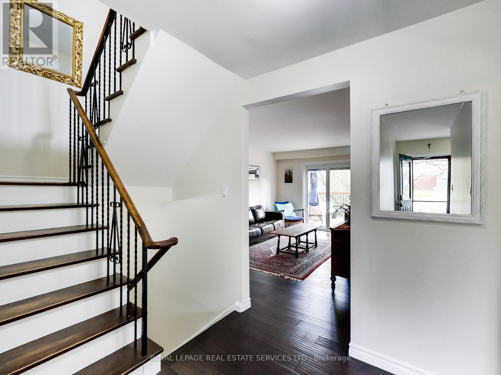 27 Bremen Lane, Mississauga, Ontario  L5M 1G7 - Photo 6 - W13115294