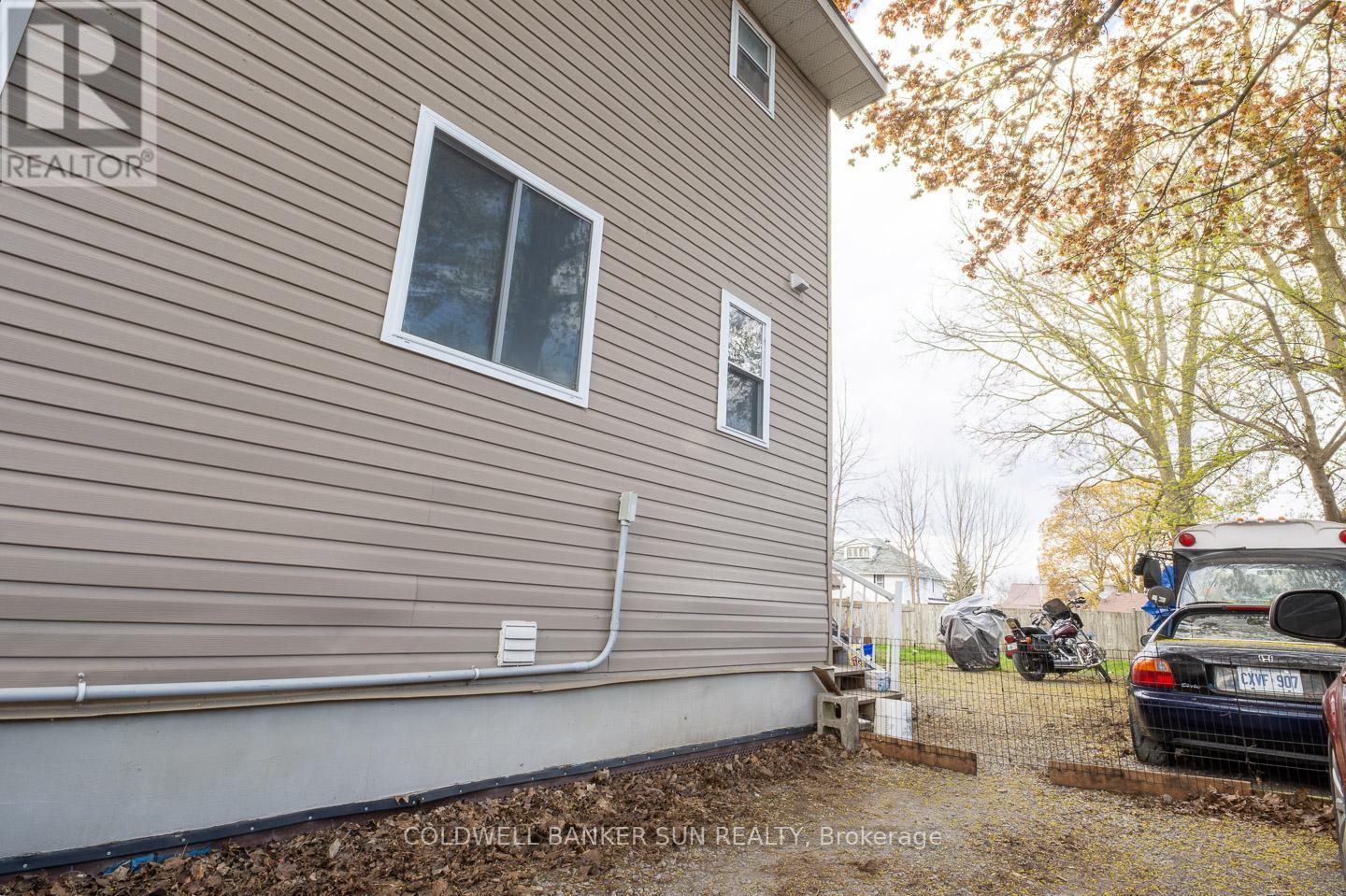 63 Lorne Avenue, Quinte West, Ontario  K8V 5B6 - Photo 11 - X13045186