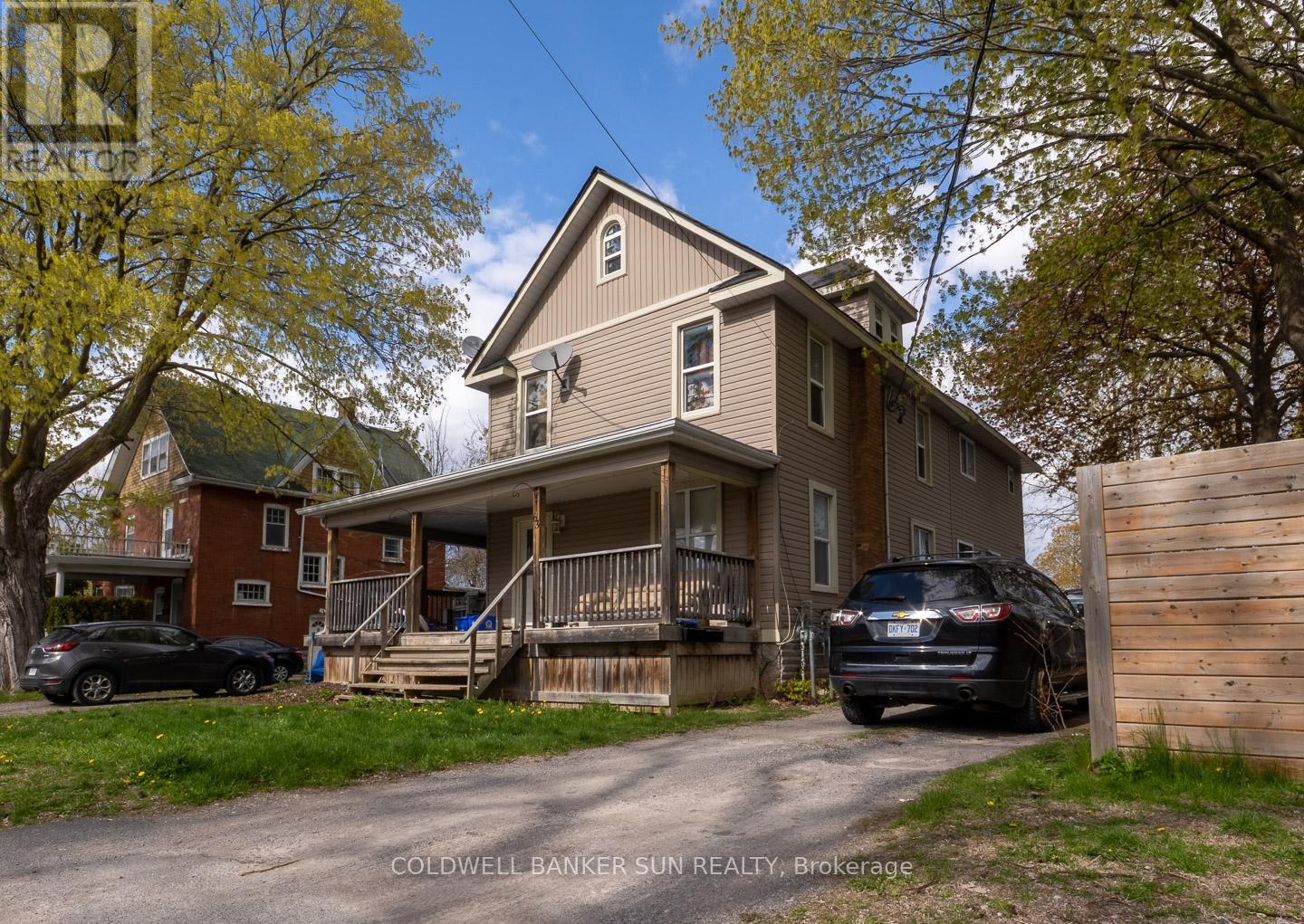 63 Lorne Avenue, Quinte West, Ontario  K8V 5B6 - Photo 2 - X13045186