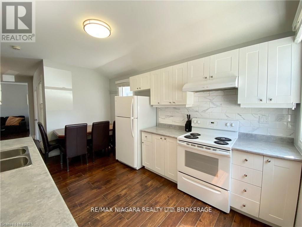 Rear Unit - 142 Main Street W, Port Colborne, Ontario  L3K 3V2 - Photo 10 - X13115580