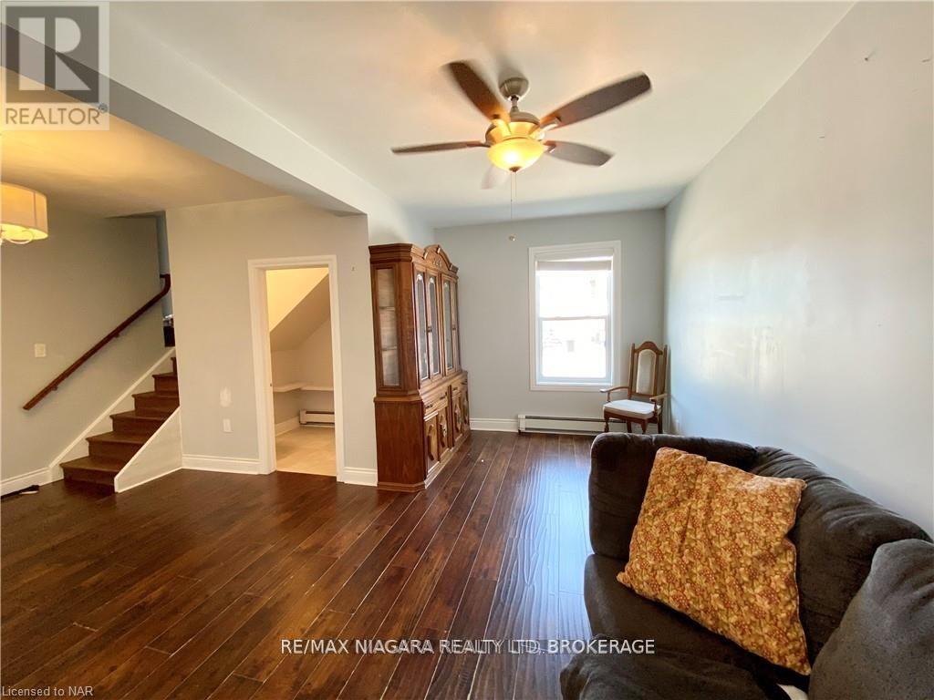 Rear Unit - 142 Main Street W, Port Colborne, Ontario  L3K 3V2 - Photo 8 - X13115580
