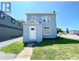 REAR UNIT - 142 MAIN STREET W, Port Colborne, Ontario