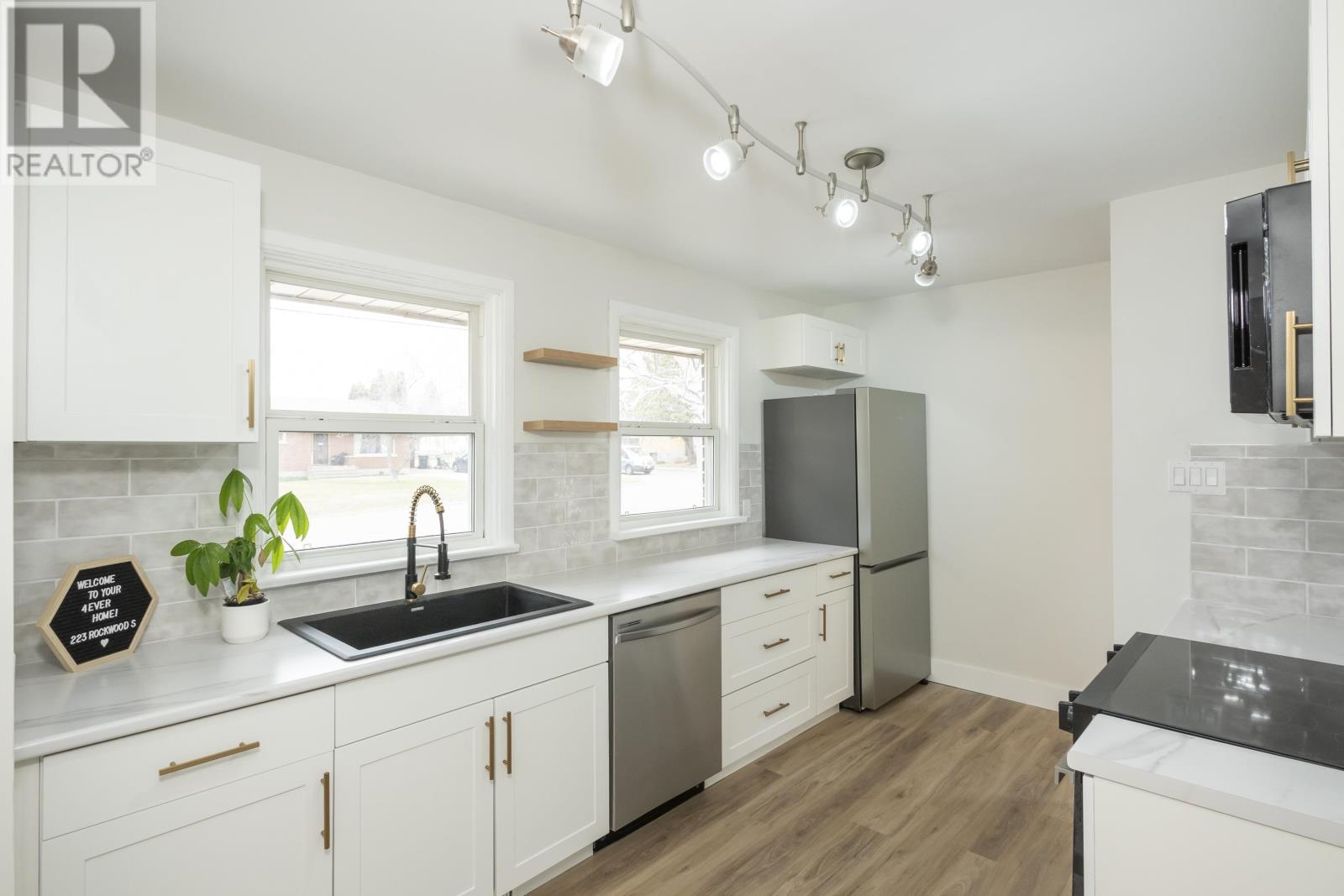 223 Rockwood Ave, Thunder Bay, Ontario  P7B 4K5 - Photo 7 - TB2600991