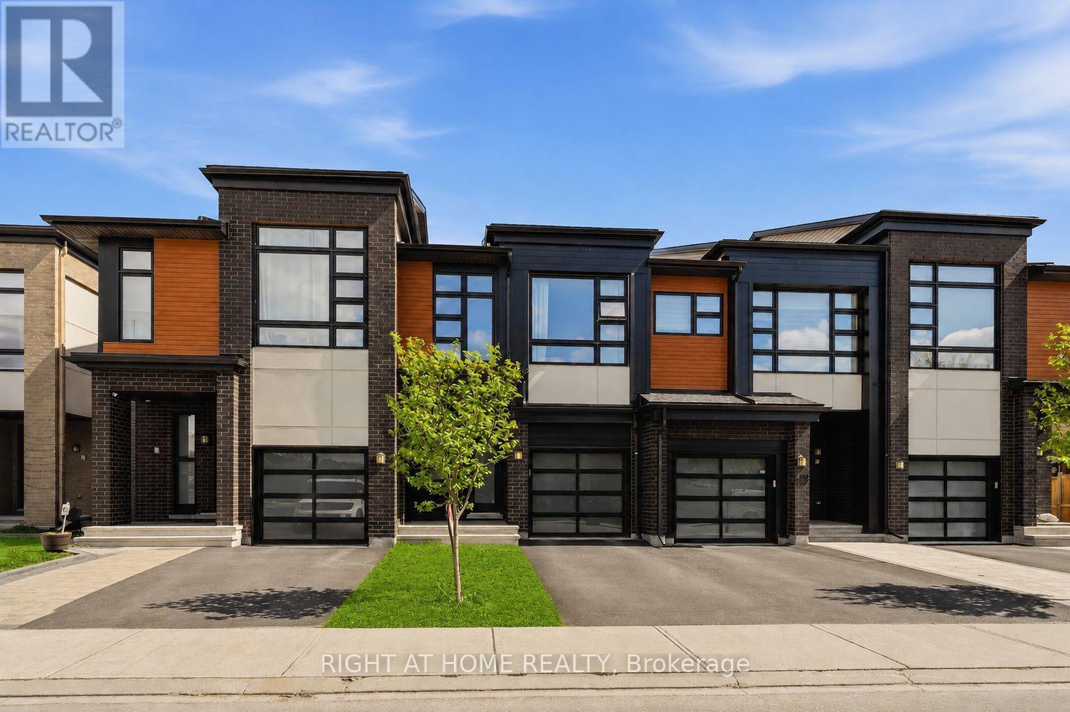 424 MARKDALE TERRACE S, Ottawa, Ontario