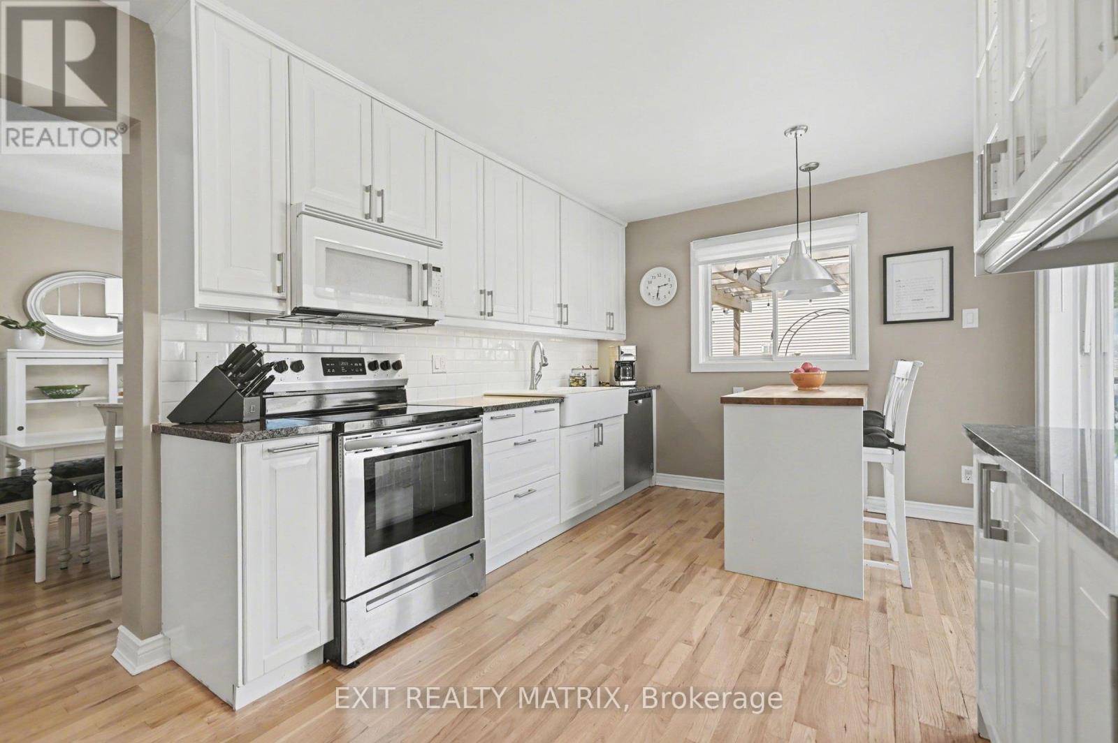 1583 Sunview Drive, Ottawa, Ontario  K1C 5A6 - Photo 13 - X13115512
