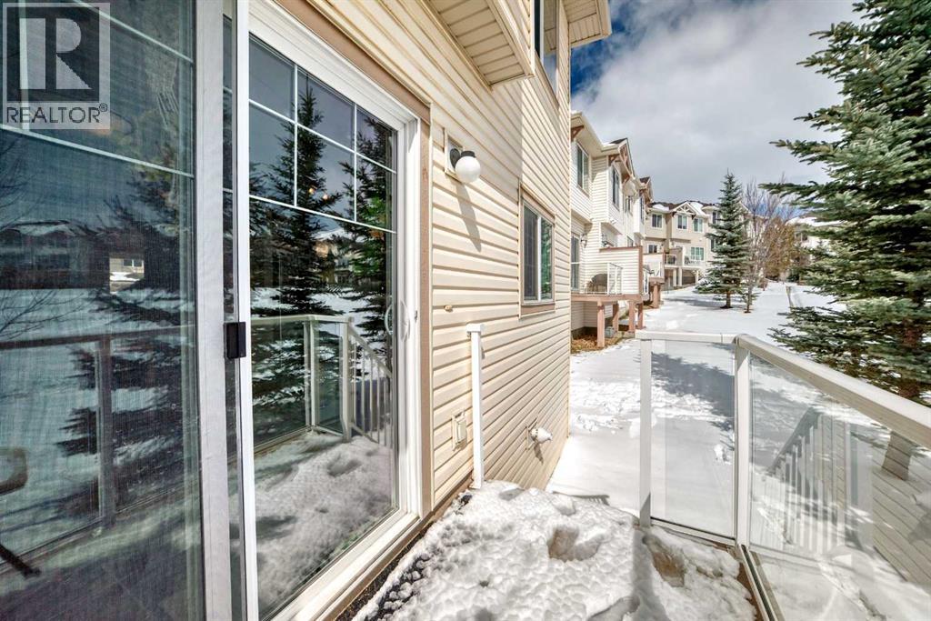 296 Sunset Point, Cochrane, Alberta  T4C 0K8 - Photo 23 - A2297573