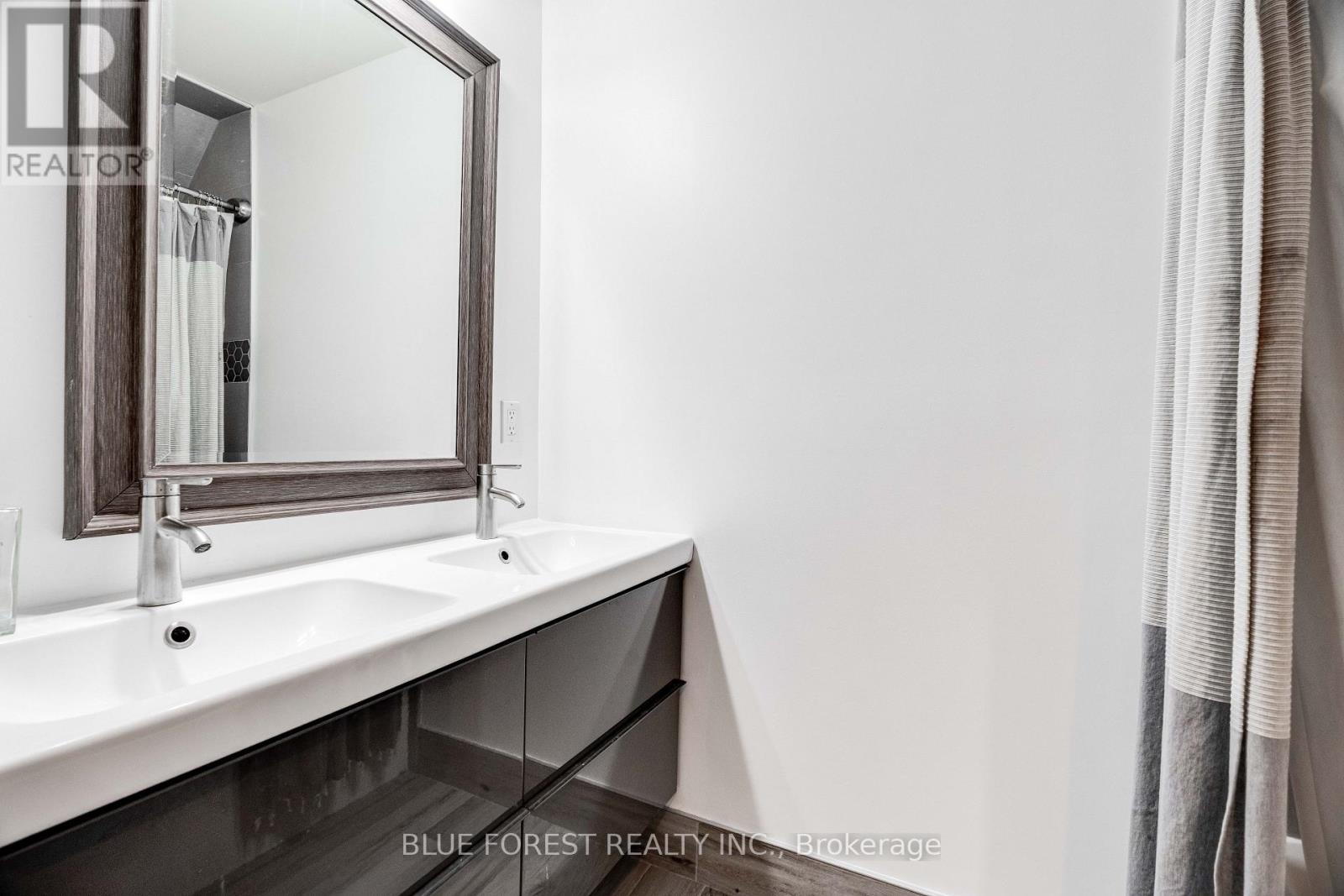 521 Upper Queen Street, London South, Ontario  N6C 3T8 - Photo 24 - X13115696