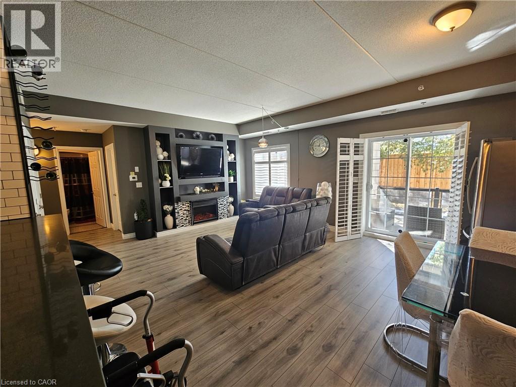 308 Watson Parkway N Unit# 102, Guelph, Ontario  N1E 0G7 - Photo 8 - 40809663