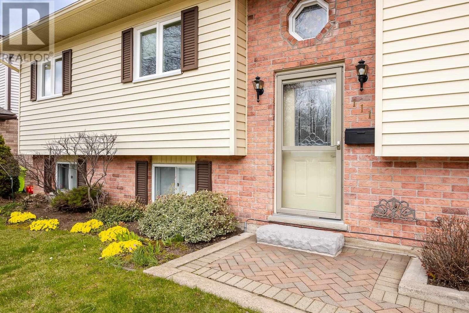 111 Texas Ave, Sault Ste Marie, Ontario  P6A 6R5 - Photo 4 - SM260967