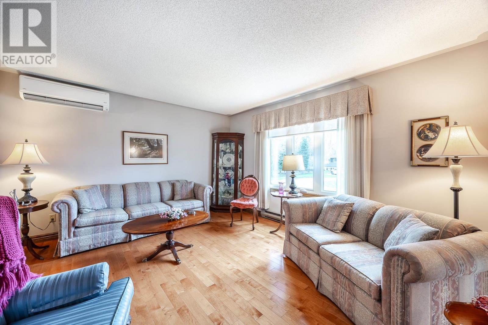 111 Texas Ave, Sault Ste Marie, Ontario  P6A 6R5 - Photo 6 - SM260967