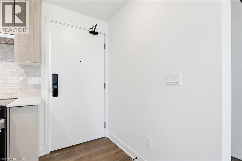 2075 Lakeshore Road S Unit# 1703, Burlington, Ontario  L7R 1E2 - Photo 10 - 40827850