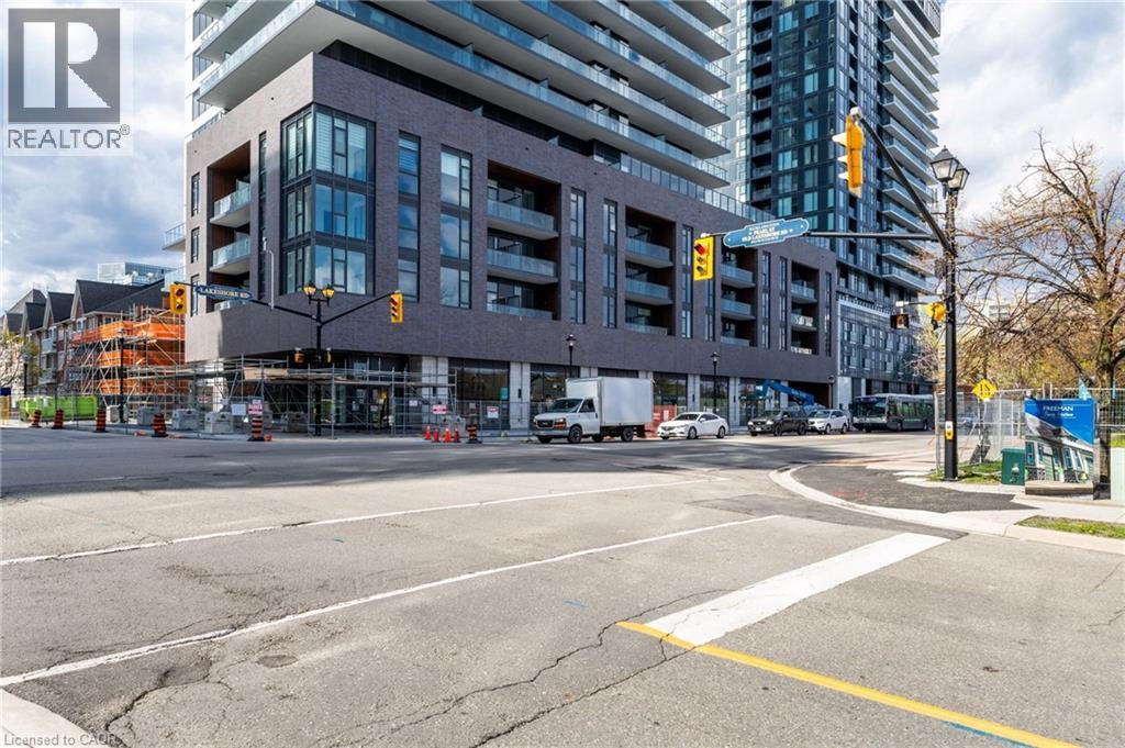 2075 Lakeshore Road S Unit# 1703, Burlington, Ontario  L7R 1E2 - Photo 4 - 40827850