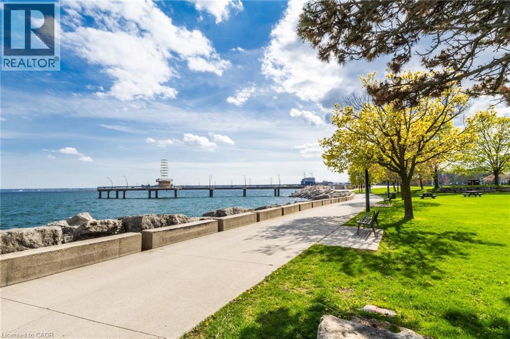 2075 Lakeshore Road S Unit# 1703, Burlington, Ontario  L7R 1E2 - Photo 44 - 40827850