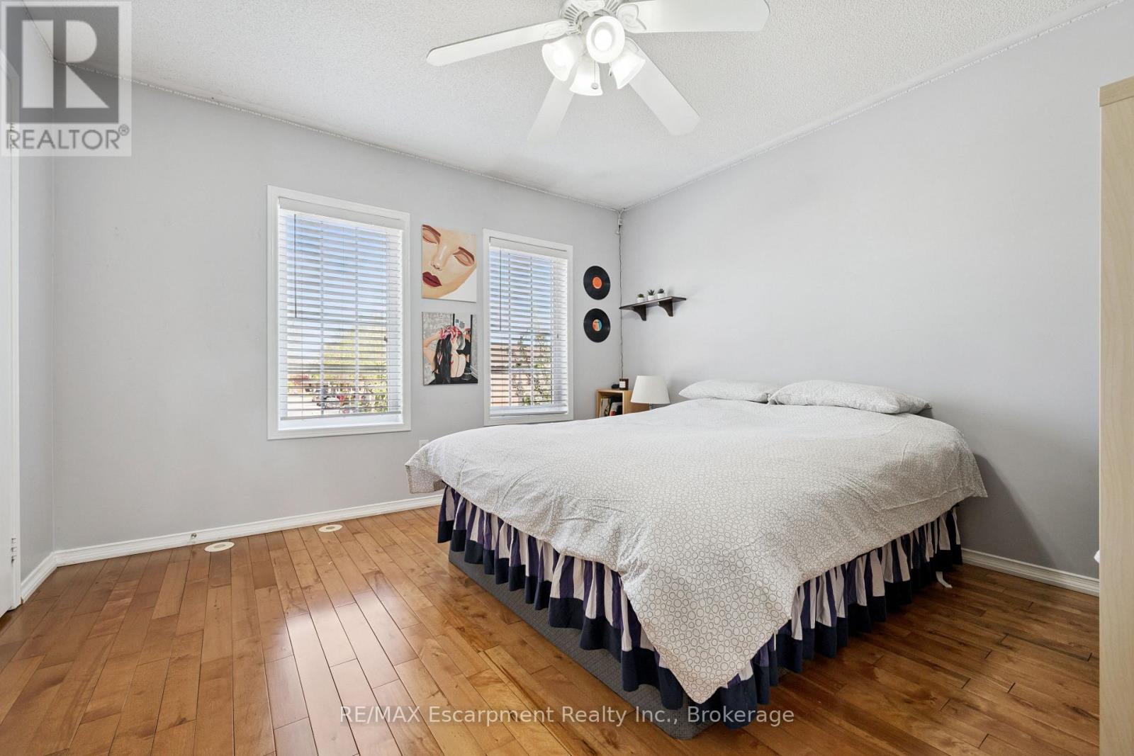 5360 Dryden Avenue, Burlington, Ontario  L7L 6Y7 - Photo 23 - W13115506