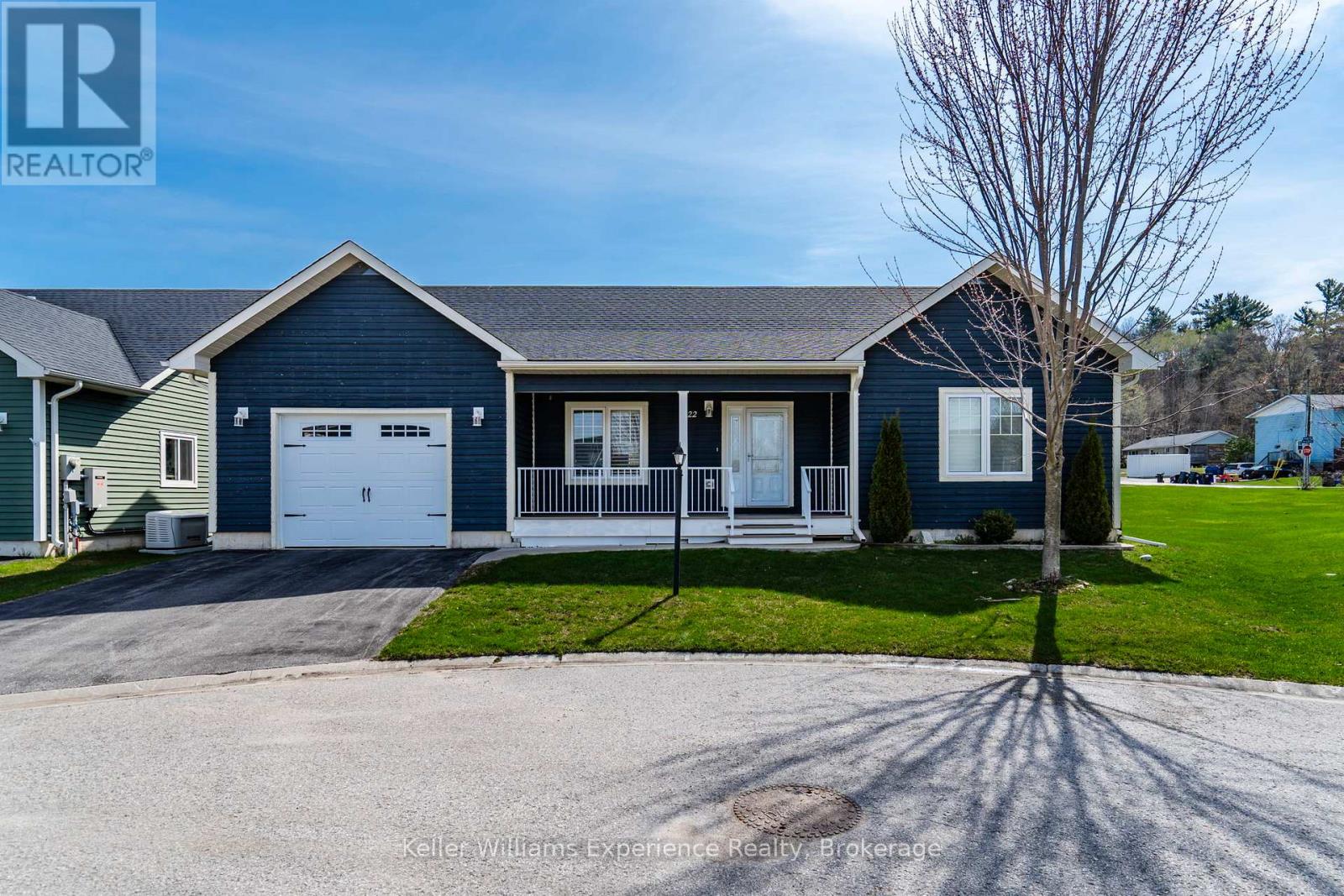22 GREW CRESCENT, Penetanguishene, Ontario