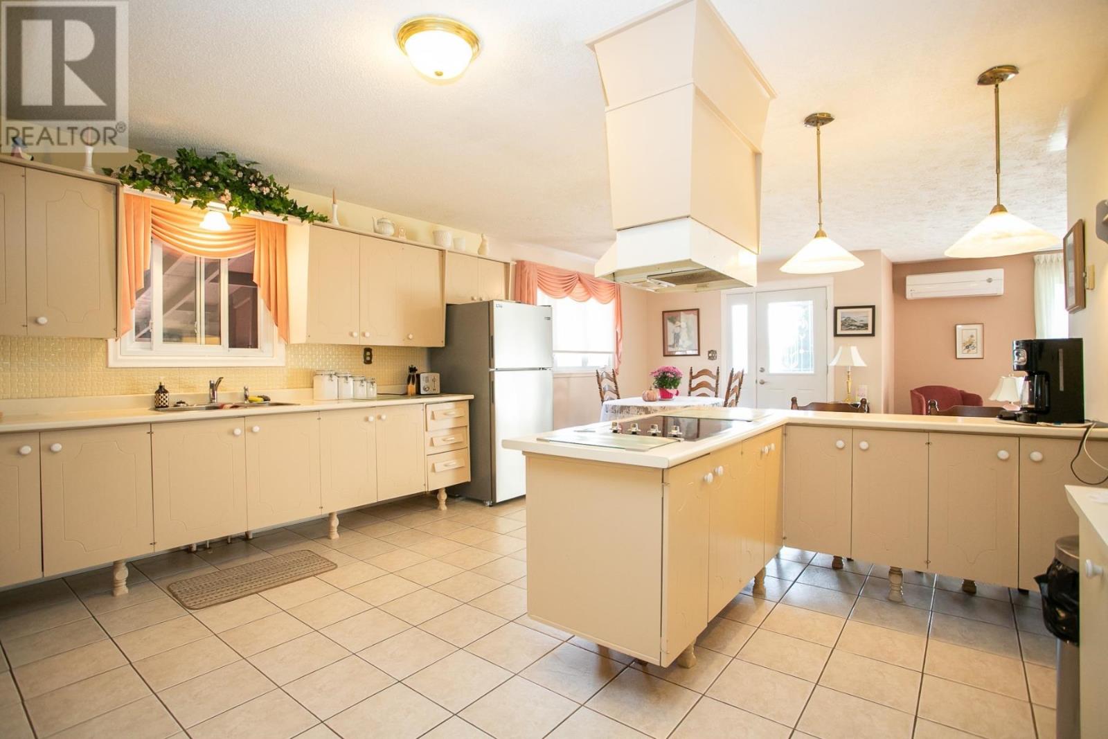 114 Patricia Ave, Sault Ste. Marie, Ontario  P6C 2A4 - Photo 16 - SM260971