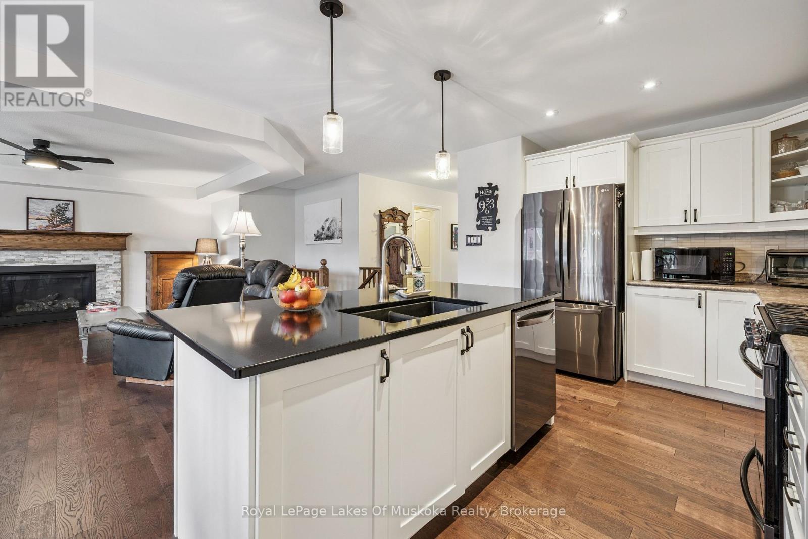 6 Fawnbrook Court, Bracebridge, Ontario  P1L 0A3 - Photo 19 - X13115480