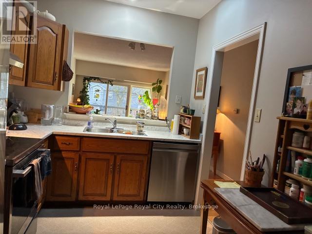202 - 119 Water Street, Guelph (Dovercliffe Park/old University), Ontario  N1G 1A8 - Photo 3 - X13115508