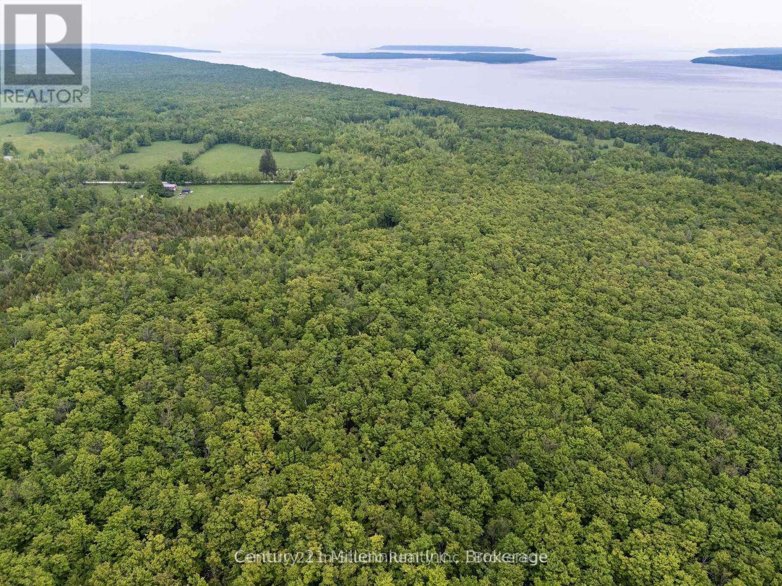 104 Crawford Drive, South Bruce Peninsula, Ontario  N0H 2T0 - Photo 2 - X13115708