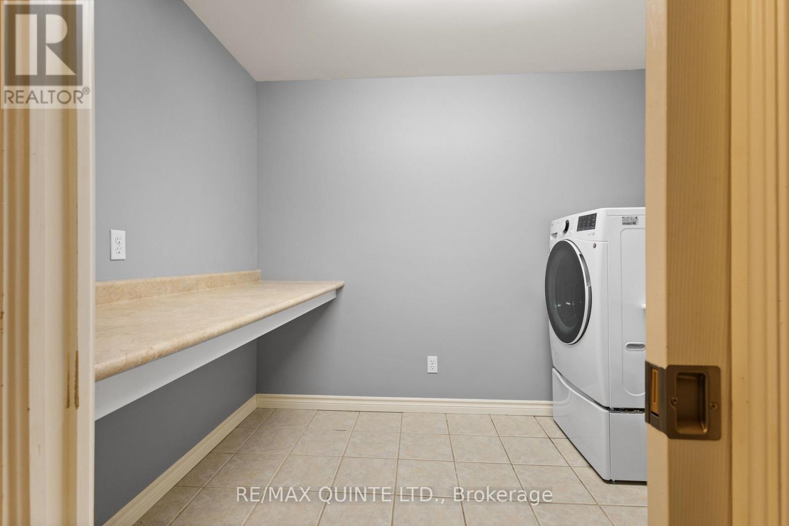 2 Applecrest Lane, Quinte West, Ontario  K8V 5P4 - Photo 45 - X13115710