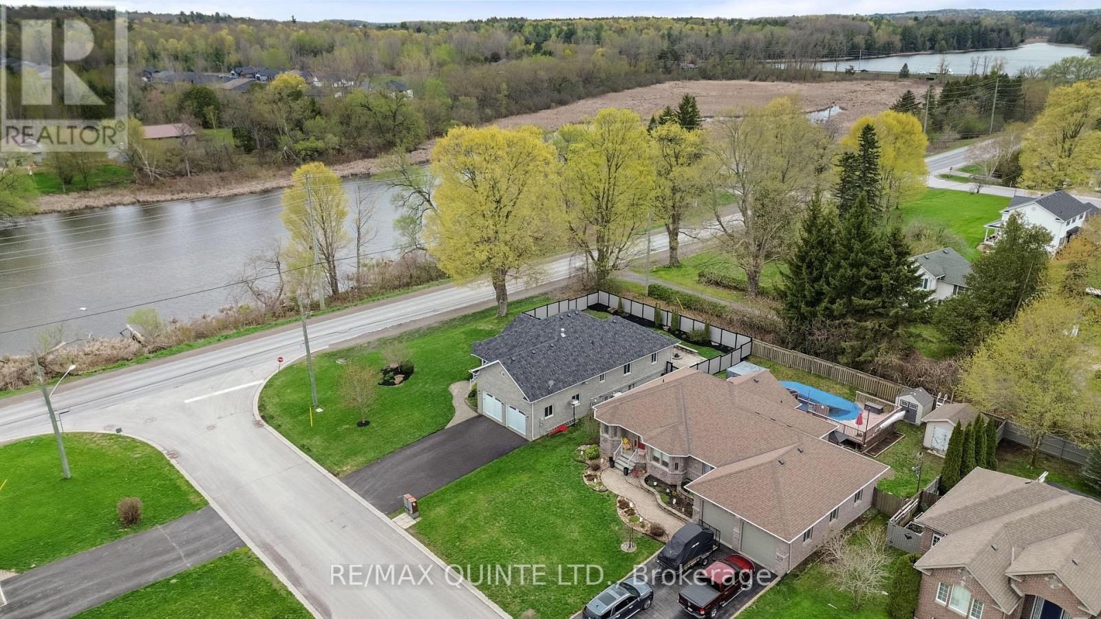 2 Applecrest Lane, Quinte West, Ontario  K8V 5P4 - Photo 6 - X13115710