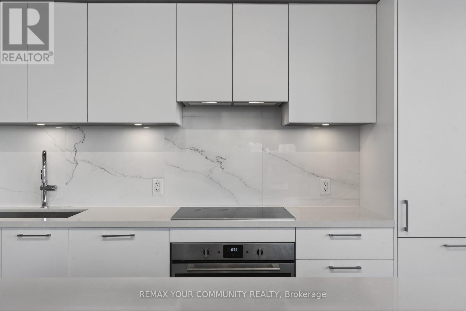 1305 - 33 Frederick Todd Way, Toronto, Ontario  M4G 0C9 - Photo 14 - C13115408